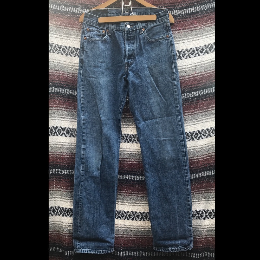 Levis 501 Button Fly Jeans: 30 x 34